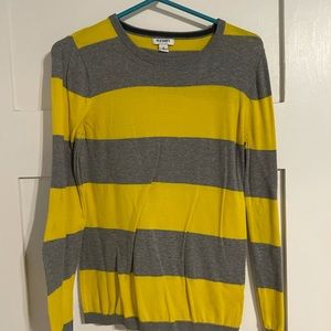 Old Navy sweater